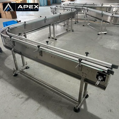 Preassembled table top 880 chain conveyor with S-curve, stainless frame, and adjustable guide rails